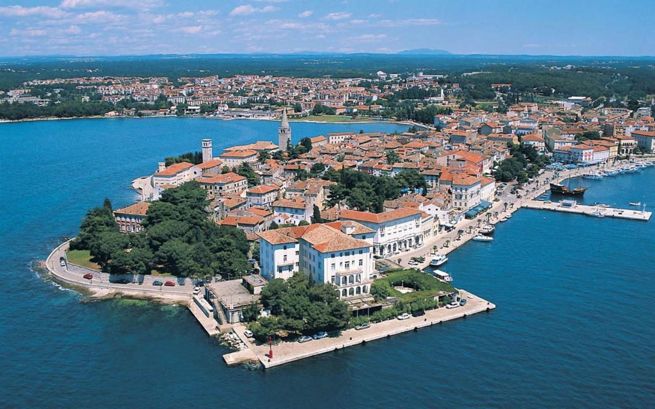 Val Di Bora 2 Apartment Porec Exterior photo
